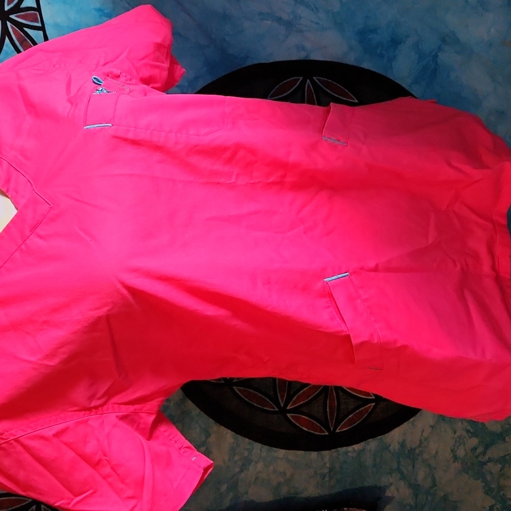 MED COUTURIER scrub top